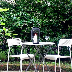 Con Giardino , Milano Italia